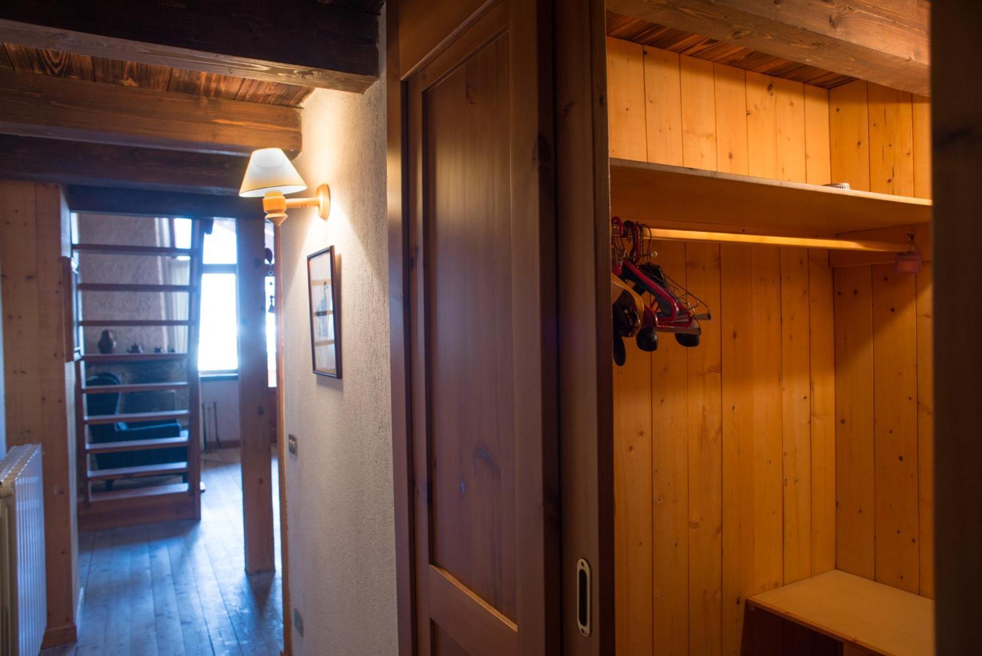 Mont Blanc Apartments Morgex Room photo